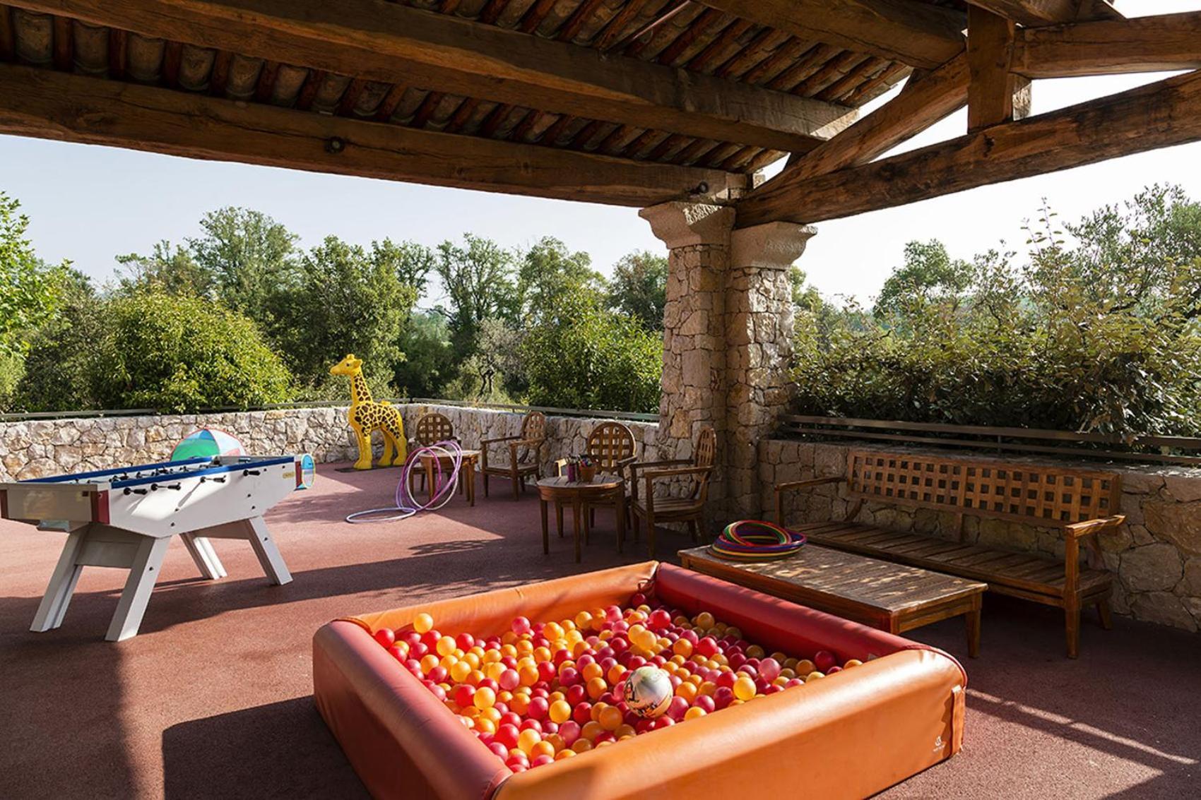 Terre Blanche Hotel Spa Golf Resort Tourrettes Exteriér fotografie